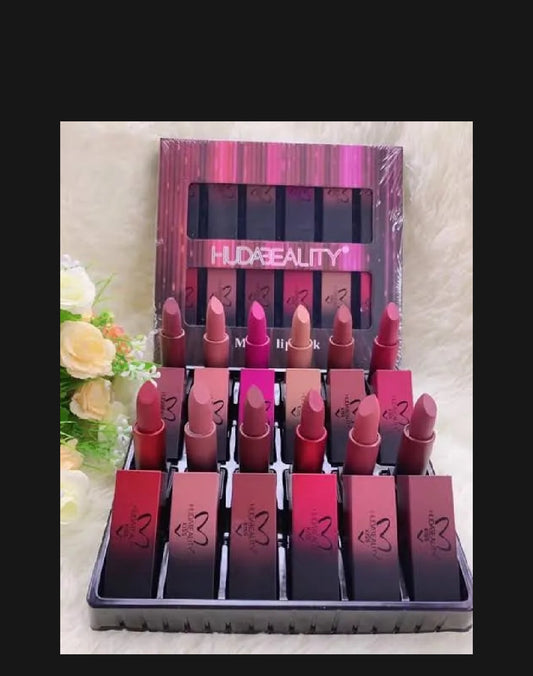 “Velvet Charm – HUDA Beauty Matte Elegance”